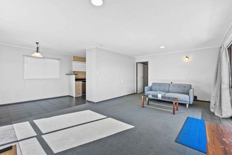 Photo of property in 9b Lyn Grove, Papamoa Beach, Papamoa, 3118