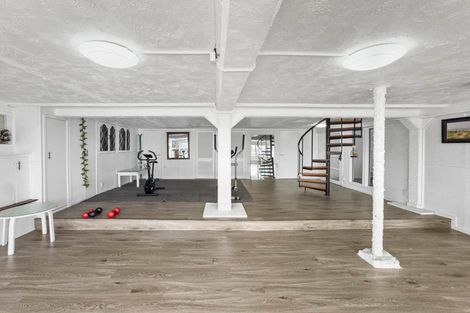 Photo of property in 73c East Coast Road, Castor Bay, Auckland, 0620