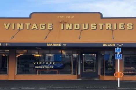 Photo of property in 207 Devon Street West, New Plymouth, 4310