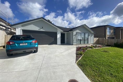 Photo of property in 27 Surf View Crescent, Red Beach, 0932