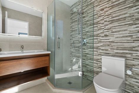 Photo of property in 16 Waka Ama Road, Karaka, Papakura, 2113