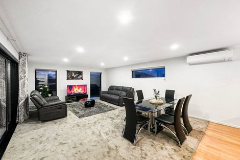 Photo of property in 27 Cousins Street, Woodend, 7691