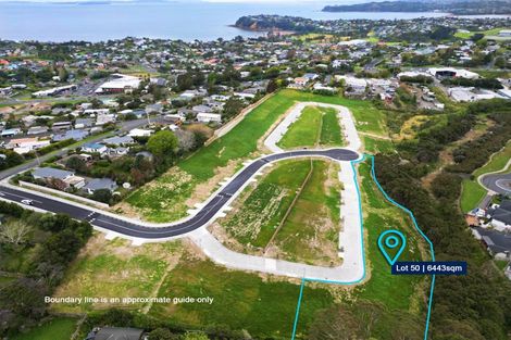 Photo of property in 1 Whenuateitei Crescent, Stanmore Bay, 0932