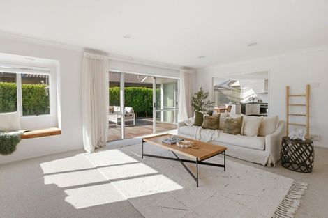 Photo of property in 34 Lotus Avenue, Mount Maunganui, 3116