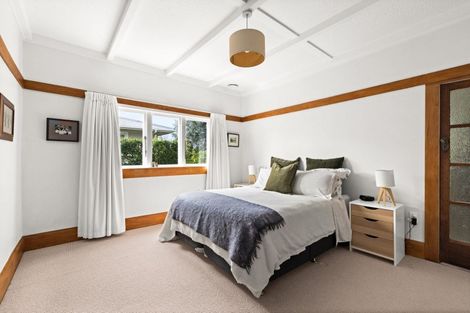 Photo of property in 34 Bowling Road, Greenmeadows, Napier, 4112