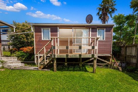 Photo of property in 4173 Great North Road, Glen Eden, Auckland, 0602