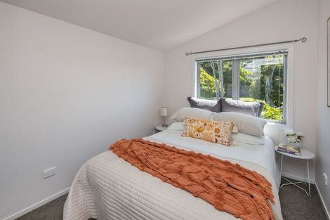Photo of property in 61u8 Black Rock Road, Newlands, Wellington, 6037