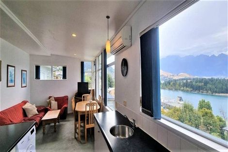 Photo of property in Ben Lomond Courts, 8/12 Glasgow Street, Queenstown, 9300