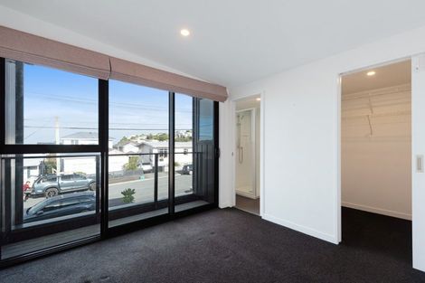 Photo of property in 20u5 Trent Street, Island Bay, Wellington, 6023
