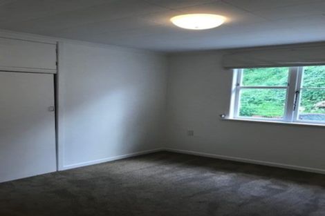 Photo of property in 22 Ferry Street, Seatoun, Wellington, 6022