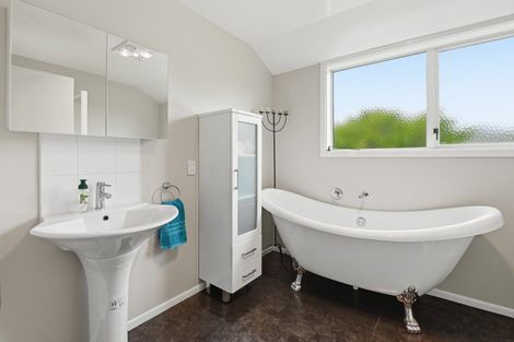 Photo of property in 27 Kutai Street, Turangi, 3334