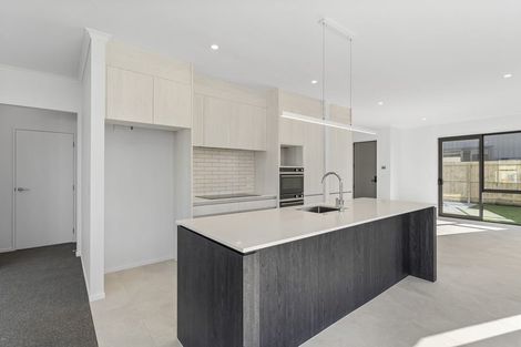 Photo of property in 106 Symes Drive, Red Beach, 0932