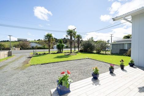 Photo of property in 60 Valley Road, Hikurangi, 0114