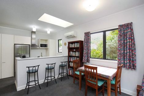 Photo of property in 10/162u Aro Street, Aro Valley, Wellington, 6021