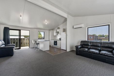 Photo of property in 37 Te Iwiheke Place, Turangi, 3334