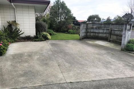 Photo of property in 27 Coventry Avenue, Tamatea, Napier, 4112