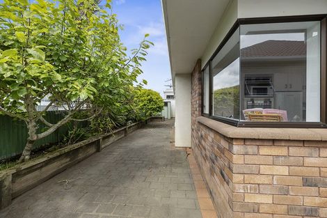 Photo of property in 6 Vogel Street, Fitzroy, New Plymouth, 4312
