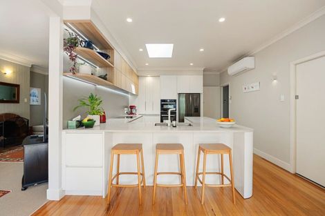 Photo of property in 8 Anson Avenue, Fairfield, Hamilton, 3214