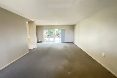 Photo of property in 3/57 Gladstone Road, Northcote, Auckland, 0627