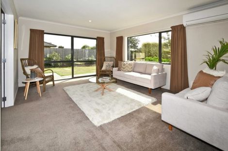 Photo of property in 2 Kandinsky Close, Rolleston, 7614