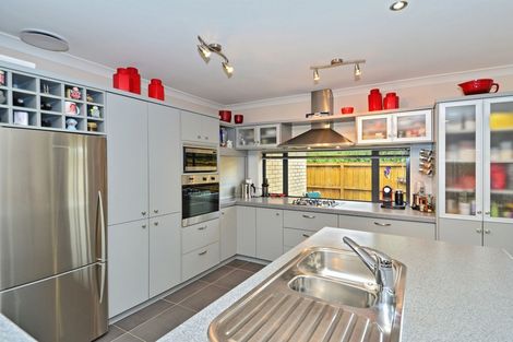 Photo of property in 56 Stranraer Crescent, Wattle Downs, Auckland, 2103
