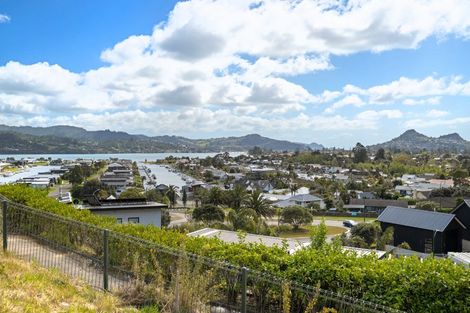 Photo of property in 14 Panorama Parade, Pauanui, Hikuai, 3579