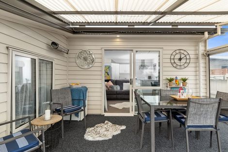Photo of property in 202/11 Kamahi Crescent, Papamoa Beach, Papamoa, 3118