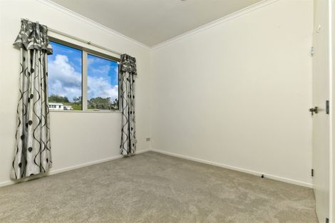Photo of property in 16 Jezero Drive, Massey, Auckland, 0614