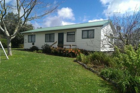 Photo of property in 4 Vera Heights, Maungakaramea, Whangarei, 0178