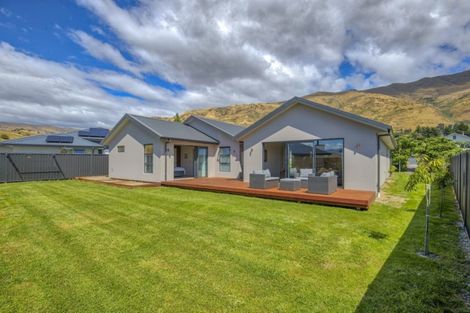 Photo of property in 61 Kelliher Drive, Wanaka, 9305