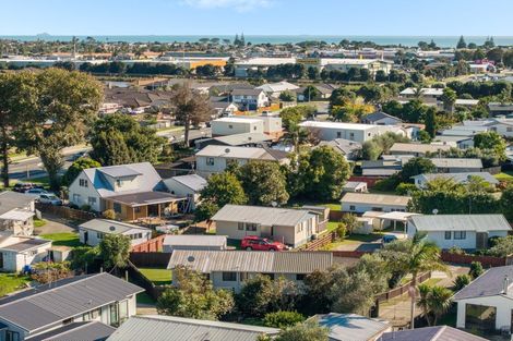 Photo of property in 7a Longstead Avenue, Papamoa Beach, Papamoa, 3118