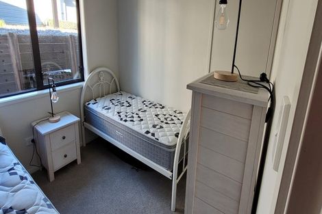 Photo of property in 49 Ainslee Street, Highlands Park, New Plymouth, 4312