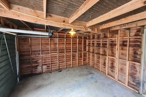 Photo of property in 2/81 Christmas Road, Manurewa, Auckland, 2102