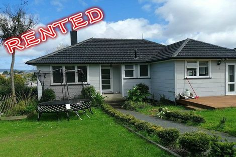 Photo of property in 2 Marie Crescent, Te Atatu South, Auckland, 0610