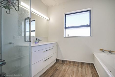 Photo of property in 2/411 Avenue Road West, Hastings, 4122