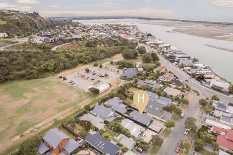 Photo of property in 14 Wakatu Avenue, Moncks Bay, Christchurch, 8081