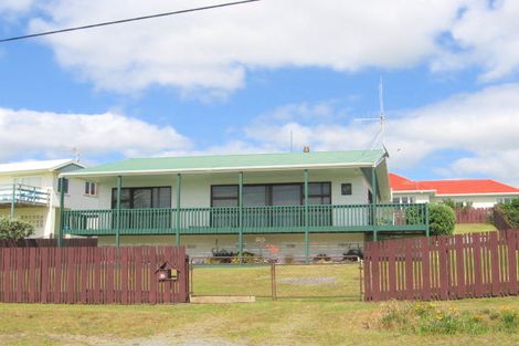 Photo of property in 36 Shaw Road, Waihi Beach, 3611