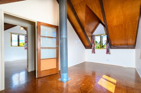 Photo of property in 8 Helleur Road, Massey, Auckland, 0614