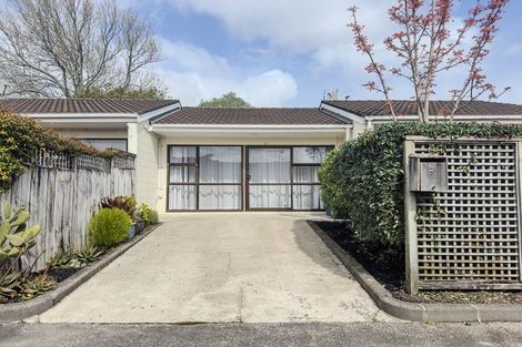 Photo of property in 21/85 Edmonton Road, Henderson, Auckland, 0612