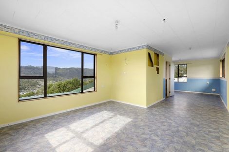 Photo of property in 201 Holborn Drive, Stokes Valley, Lower Hutt, 5019