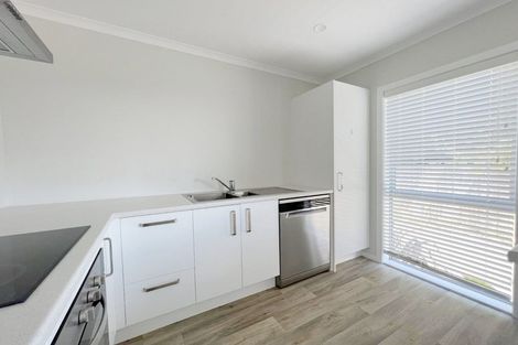 Photo of property in 14u6 Breckons Avenue, Nawton, Hamilton, 3200