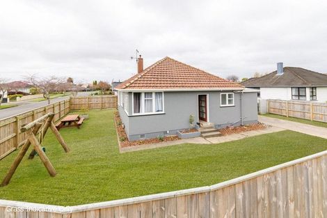 Photo of property in 35 Cardiff Street, Awapuni, Palmerston North, 4412
