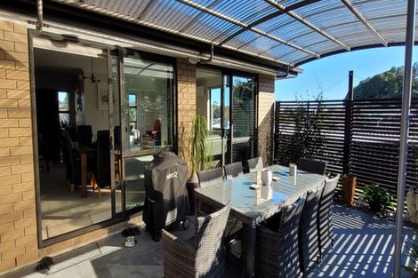 Photo of property in 49 Ainslee Street, Highlands Park, New Plymouth, 4312