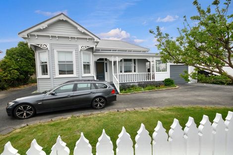 Photo of property in 20 Sulphur Beach Road, Northcote Point, Auckland, 0627