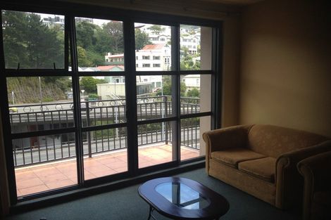 Photo of property in Atrium Towers, 5r/154 The Terrace, Wellington Central, Wellington, 6011