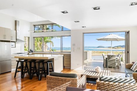 Photo of property in 27 Te Maika Road, Ngunguru, Whangarei, 0173