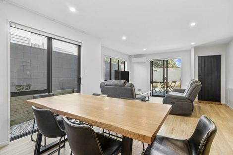 Photo of property in 48b Kemble Close, Mangere, Auckland, 2022