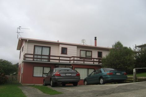 Photo of property in 218 Staithes Drive South, Whitby, Porirua, 5024