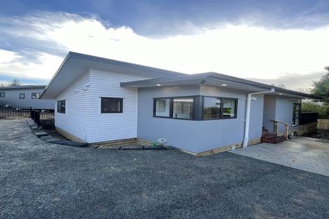 Photo of property in 6a Zingaro Place, Massey, Auckland, 0614