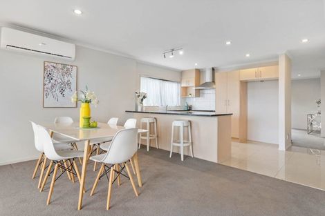 Photo of property in 173 Keri Vista Rise, Papakura, 2110